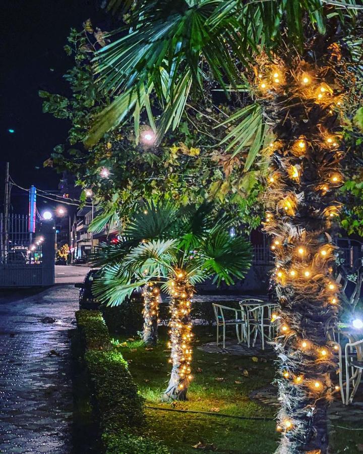 Hotel Ambasador Garden Lezhë المظهر الخارجي الصورة