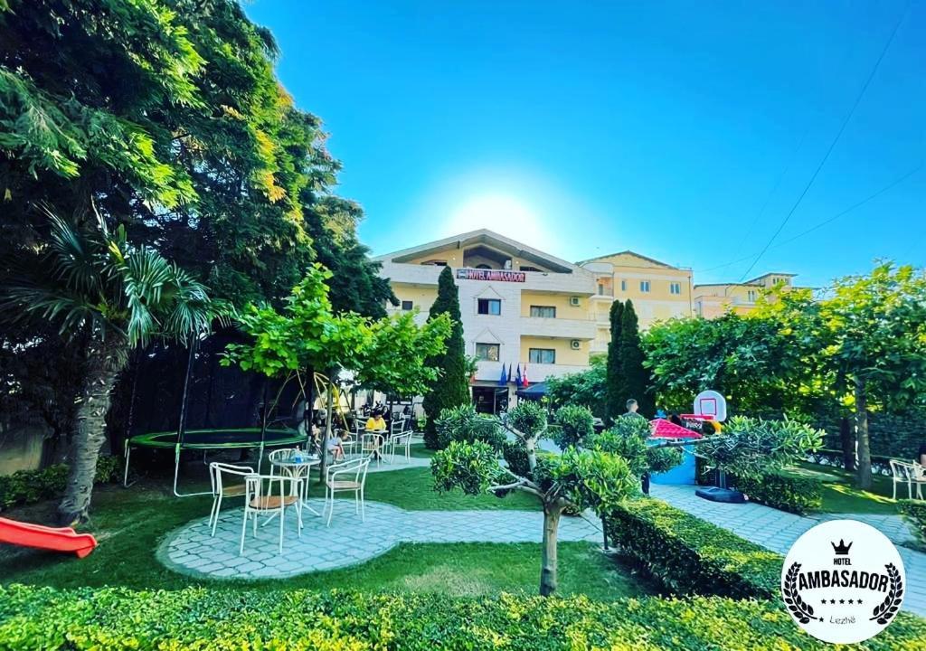 Hotel Ambasador Garden Lezhë المظهر الخارجي الصورة